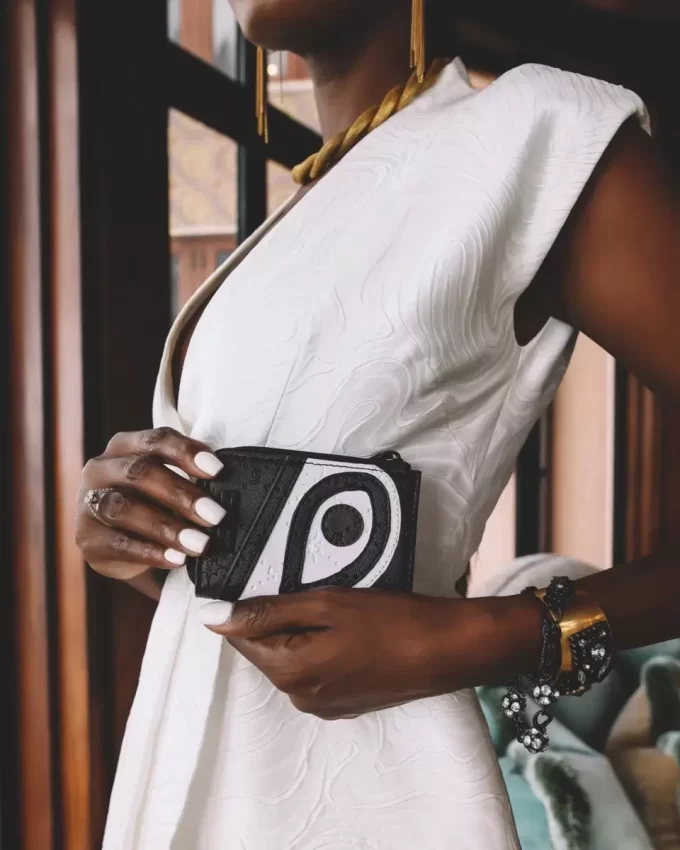 V.V.I.P. WALLET V.V.I.P. WALLET