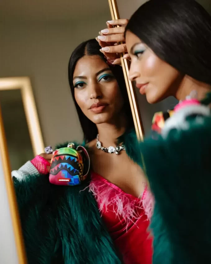 VIVID LIVID AND SPLIVID BACKPACK KEYCHAIN