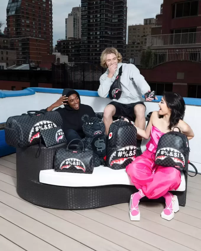 WHAT THE BEEP’ SHARK WALLET